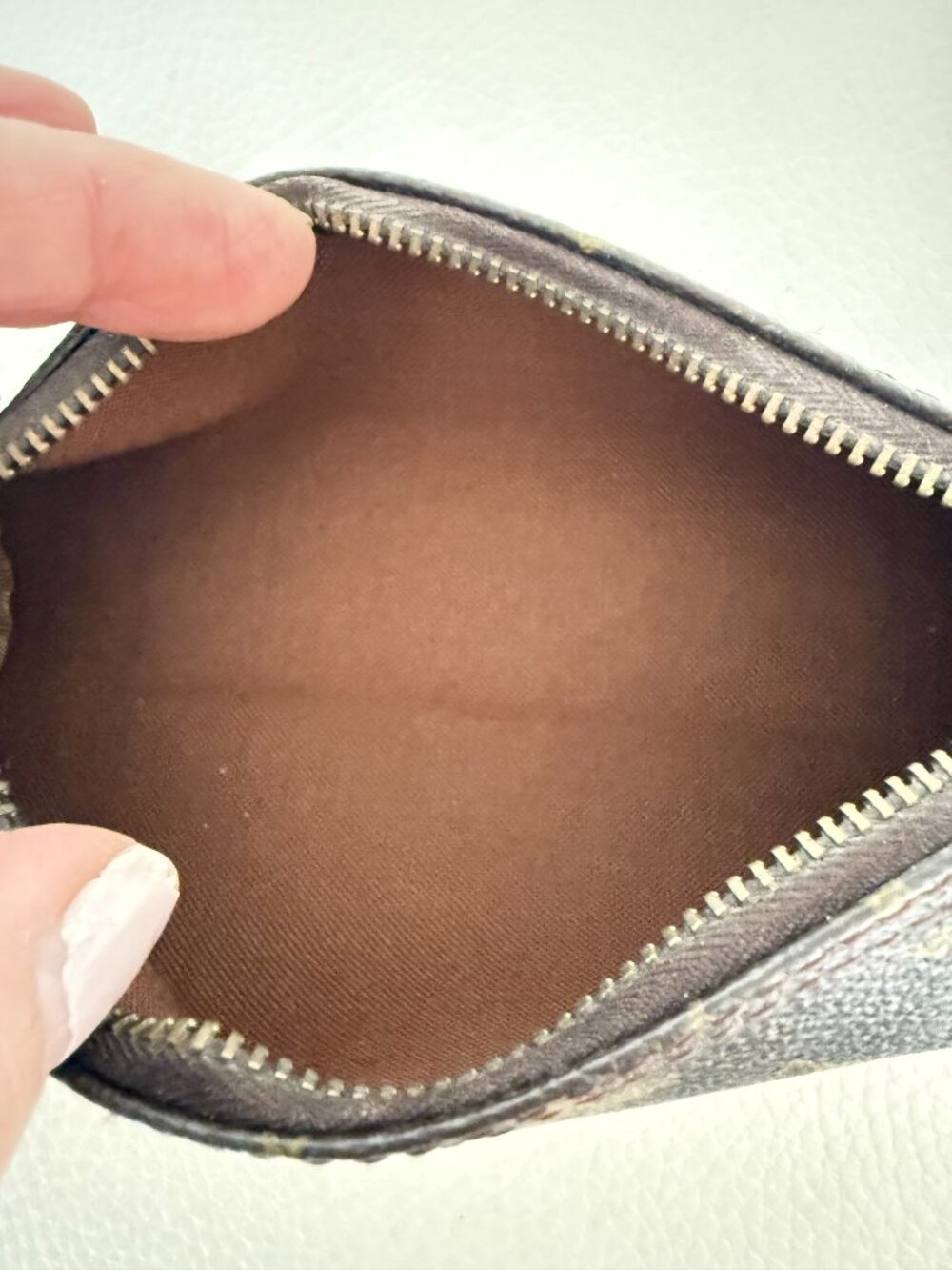 CUTE MINI BARREL BAG PURSE BROWN - Picture 5 of 5